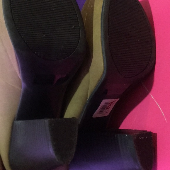 Ankle high heel boots - Picture 4 of 4